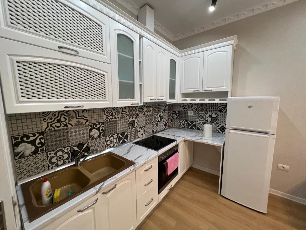 Leti Apartaments 21 Dhjetori Sc Tirana Exterior foto